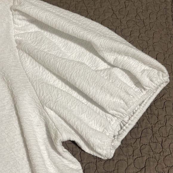 Women’s lantern sleeves top - Picture 3 of 8